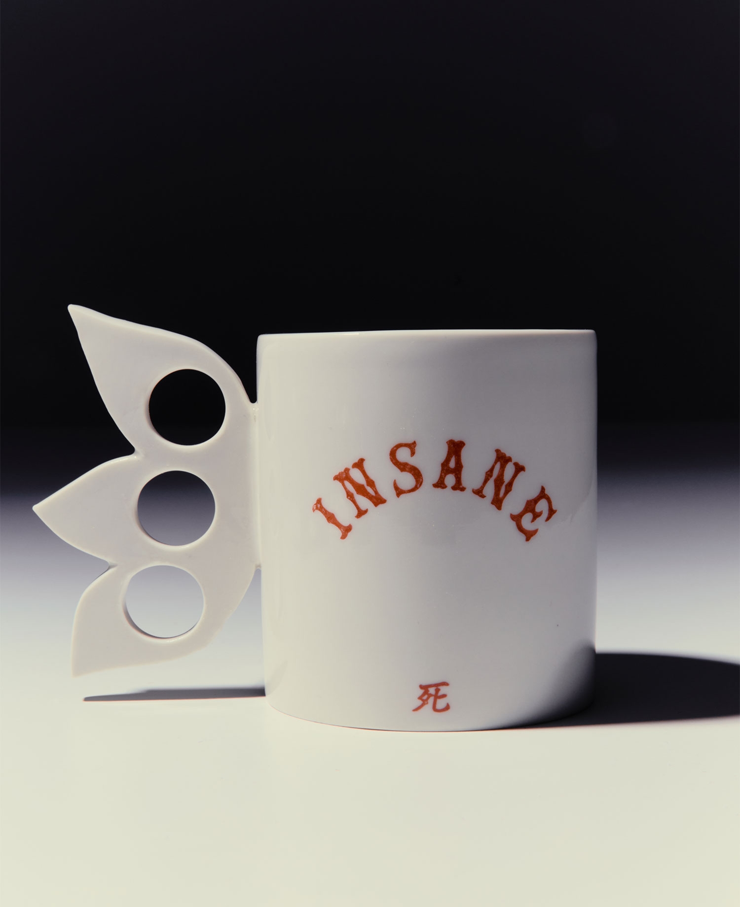 SHINIKATA BONE NUCKLE MUG_OFF WHITE