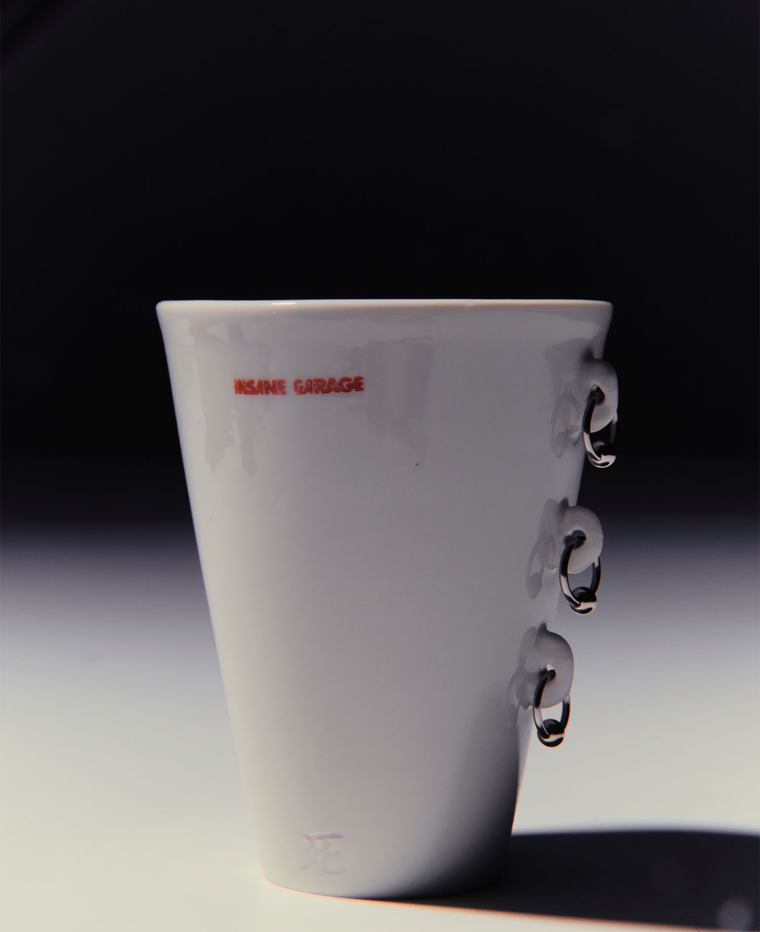 SHINIKATA MULTI-PIERCING CUP_OFF WHITE