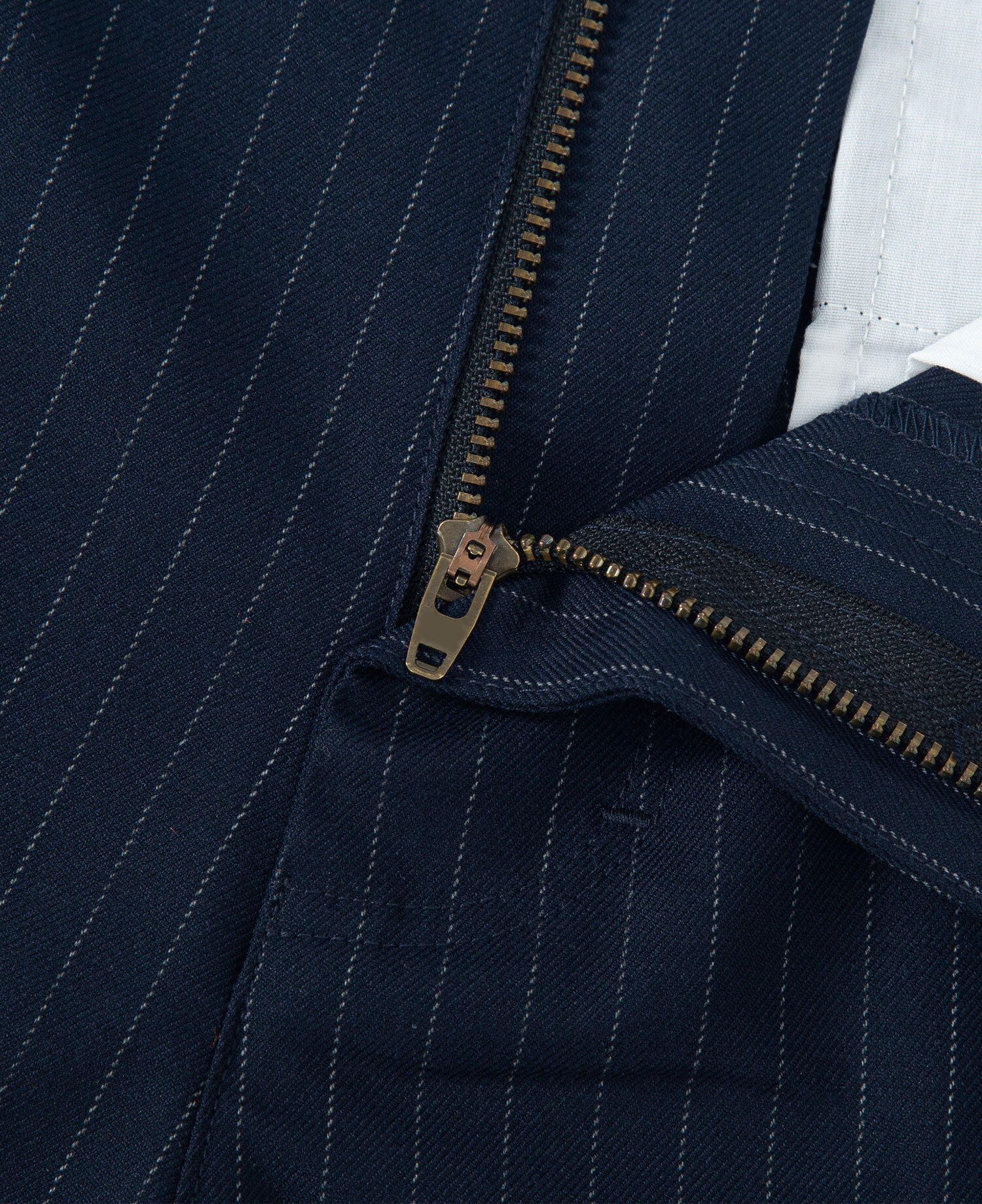 INSANE TAILORED PIN STRIPE SHORTS_NAVY
