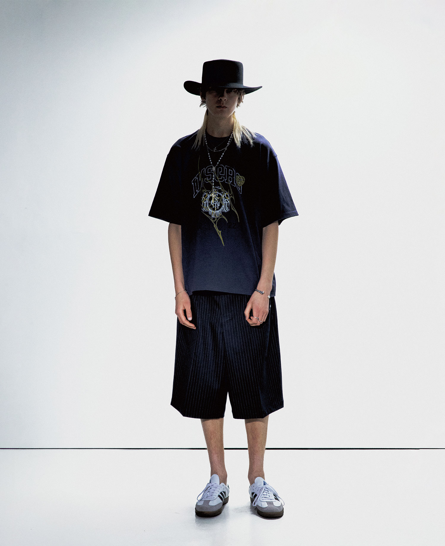 INSANE TAILORED PIN STRIPE SHORTS_NAVY