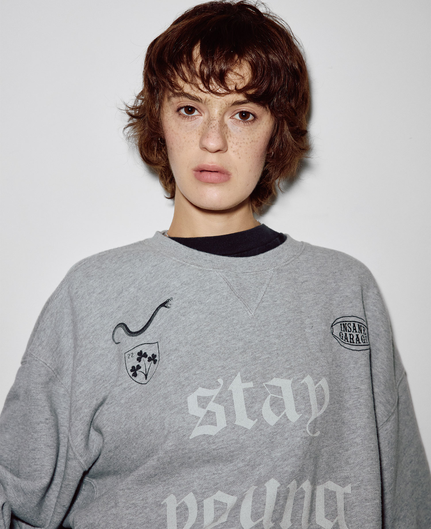INSANE GRAPHIC SWEAT SHIRT_MELANGE GRAY