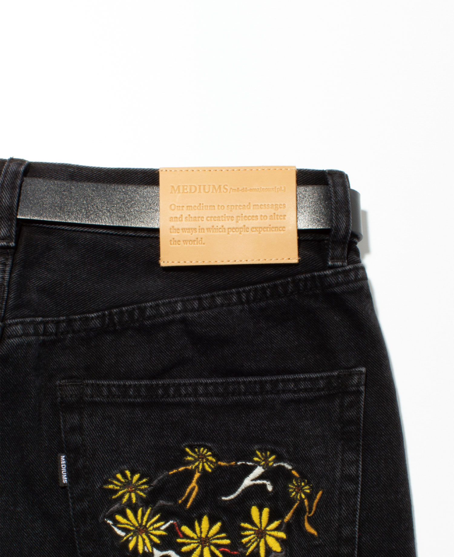 [MEDIUMS] SUN DANCE DENIM PANTS - BLACK