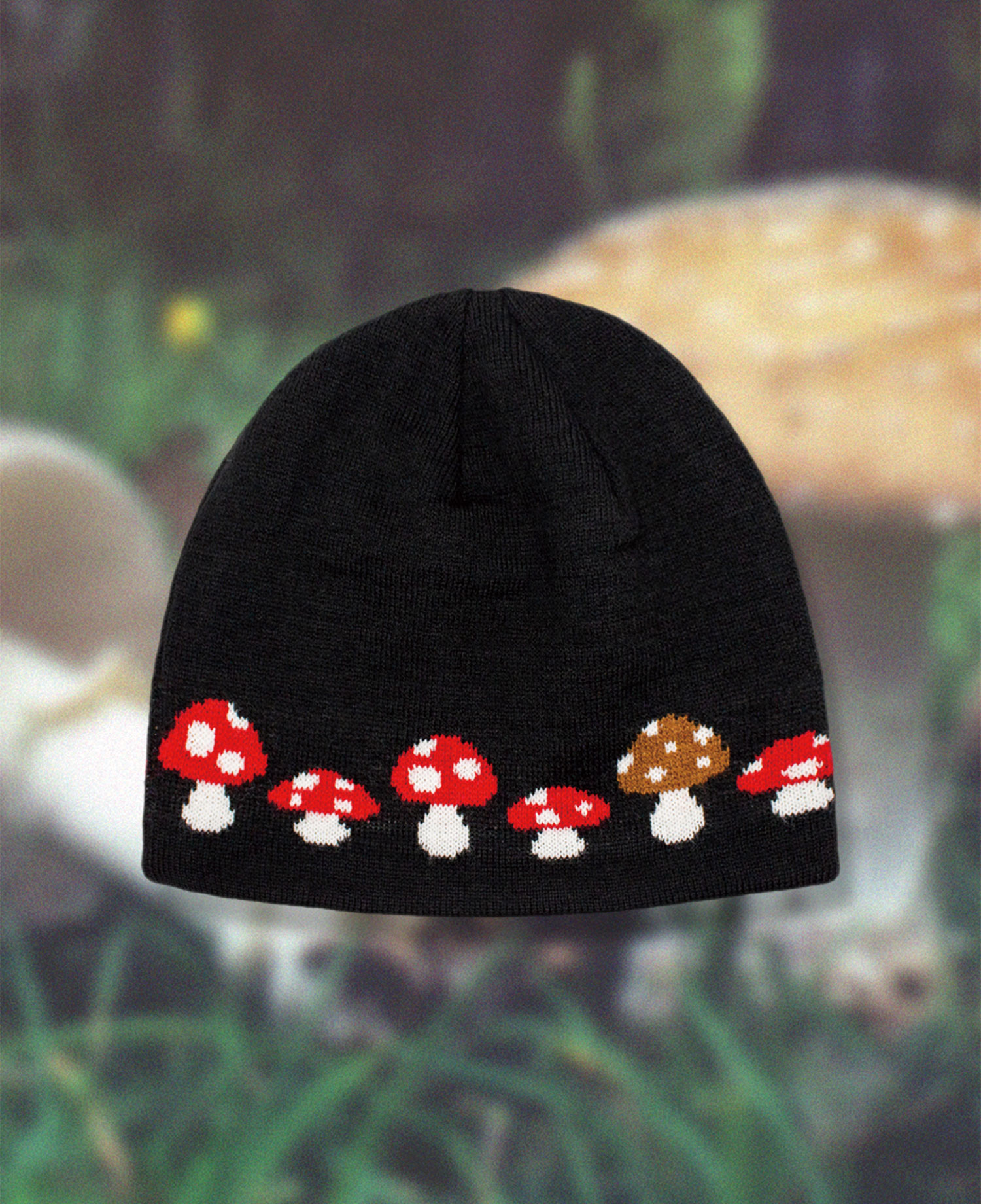 [MEDIUMS] LINE MUSHROOM BEANIE