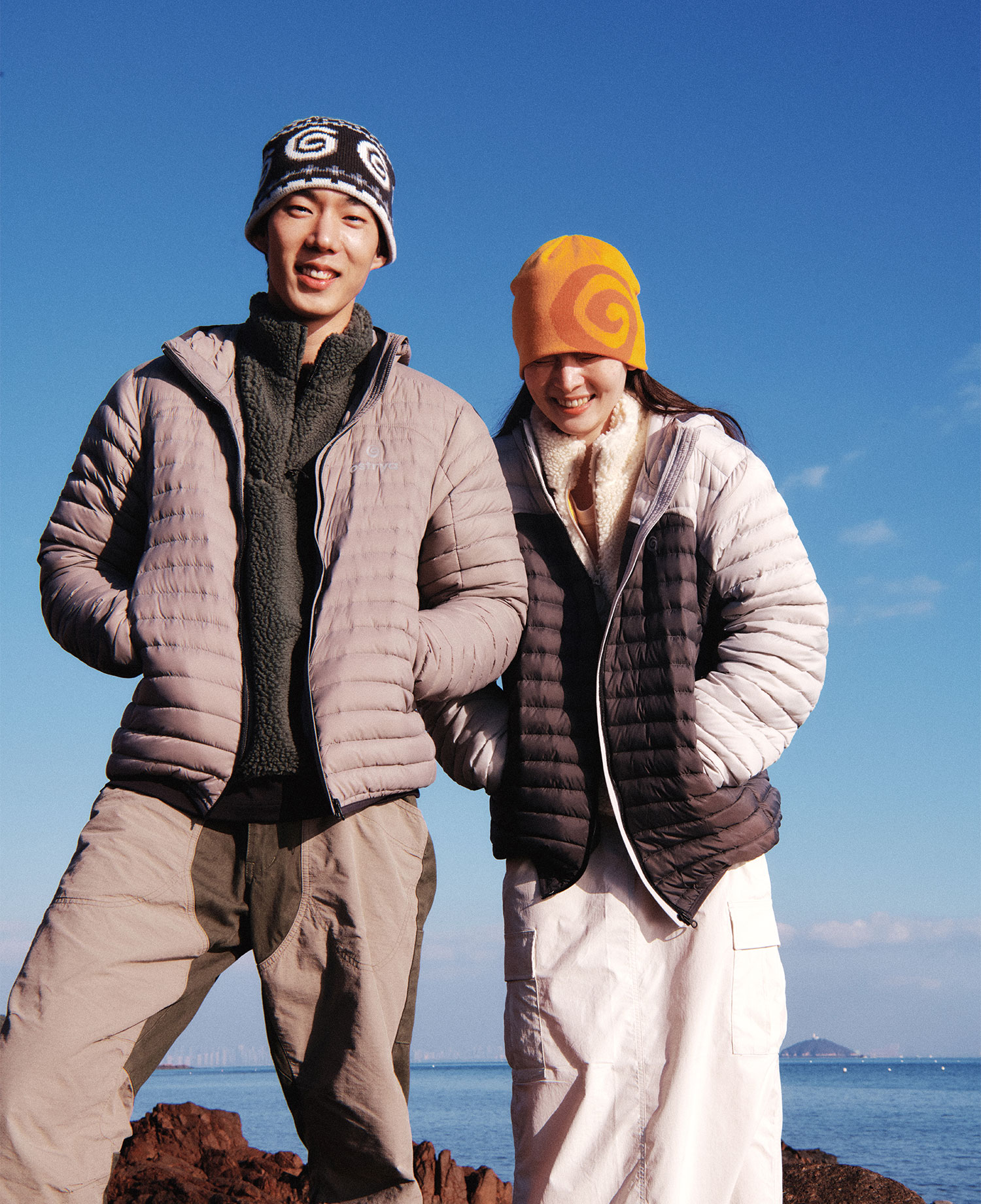 [EXCLUSIVE] OSTRYA SAPWOOD DOWN JACKET_DARK GRAY