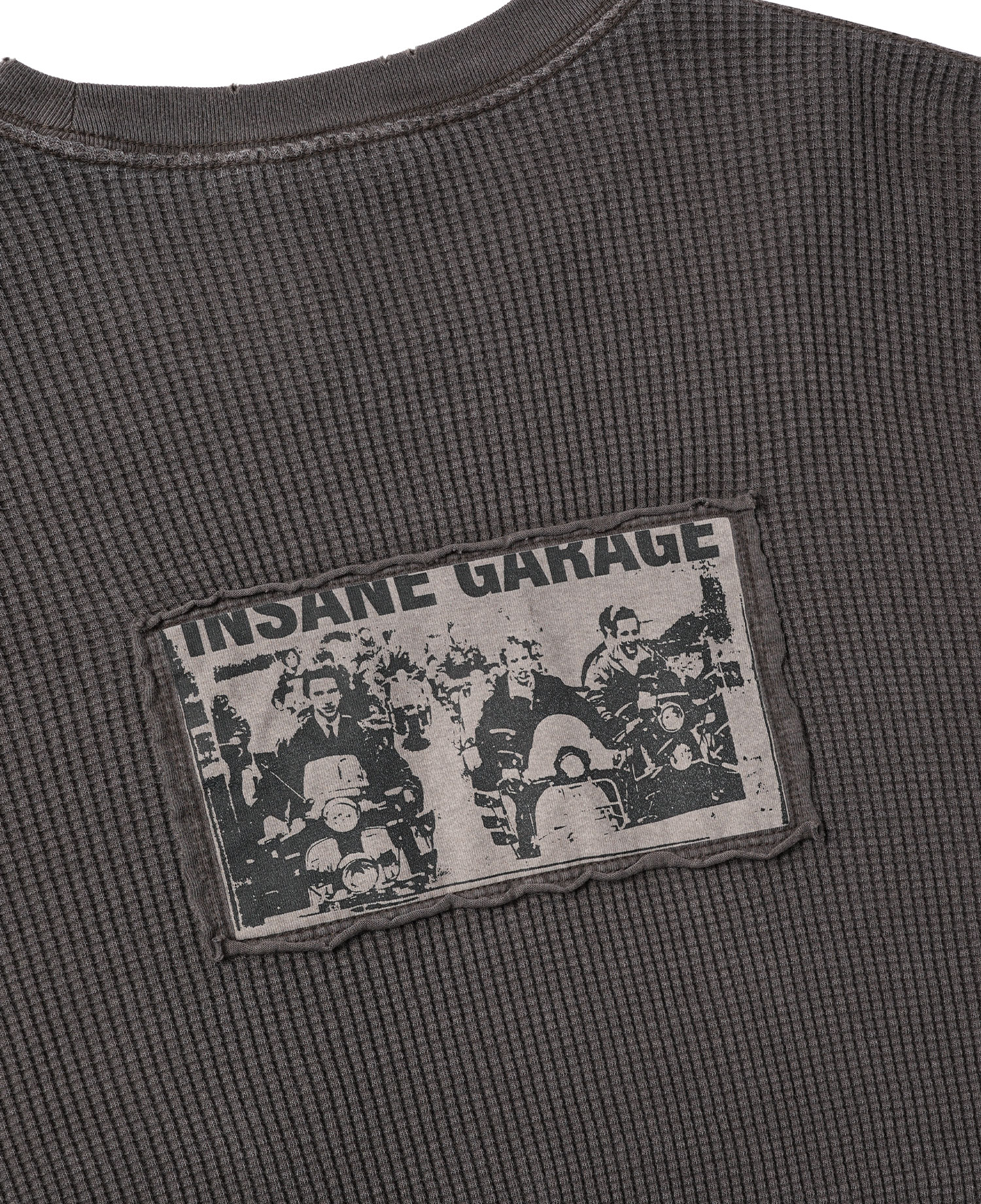 INSANE GRAPHIC PATCH WAFFLE LONG SLV_BROWN