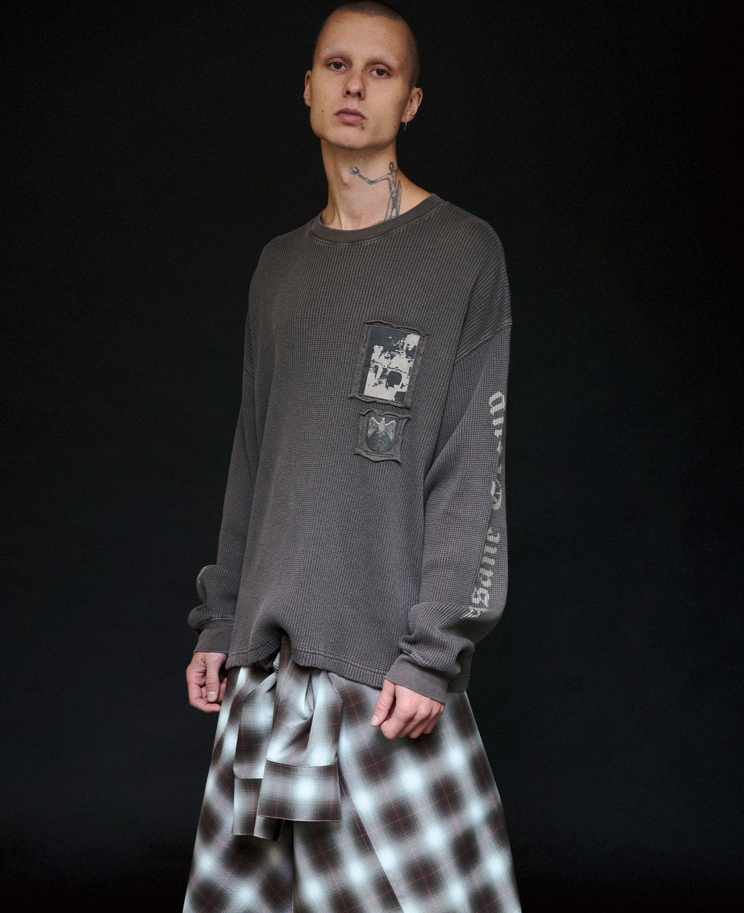 INSANE GRAPHIC PATCH WAFFLE LONG SLV_BROWN