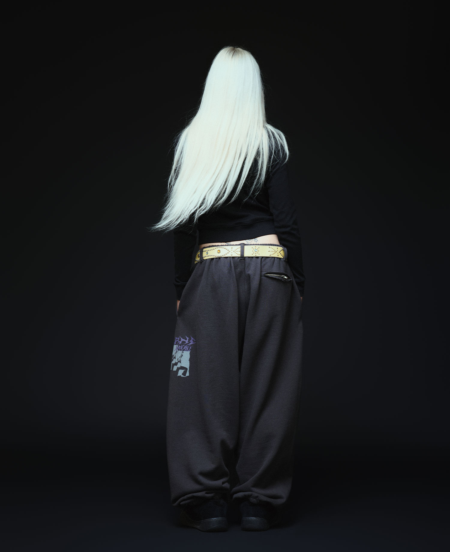 INSANE WOMEN LOGO ZIP-UP JERSEY_BLACK