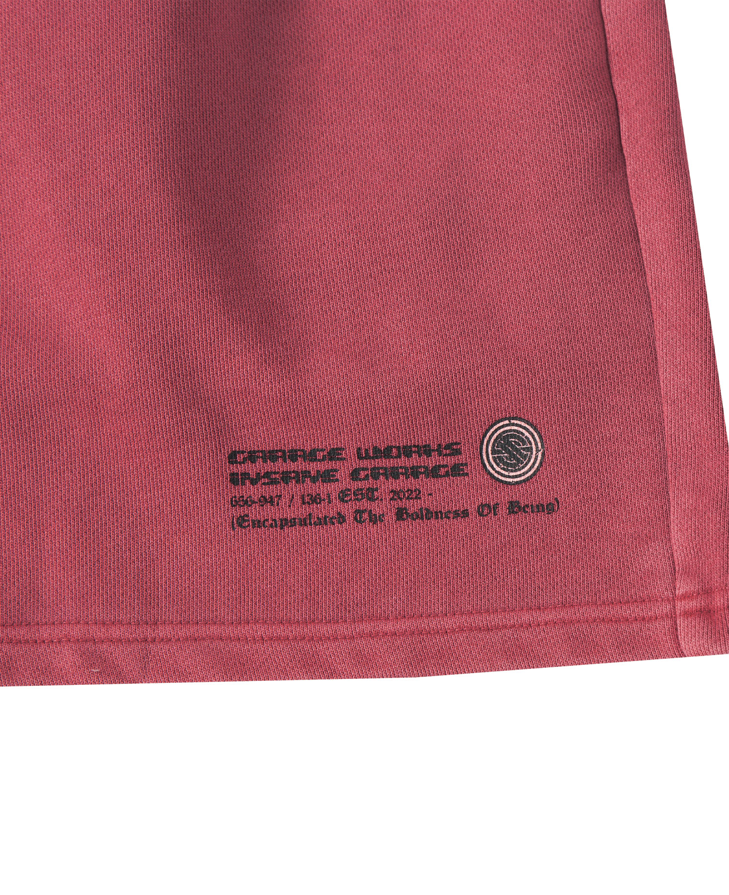 INSANE BASIC GRAPHIC SWEAT SHORTS_RED