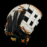 2026년 운(雲) 골드라벨 1루미트 닭발형-화이트/블랙