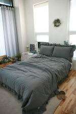 LINDA LINDA LINEN COMFORTER