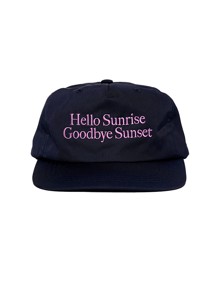 헬로선라이즈 Classic Typo Relaxed Fit 5panel Cap_Navy