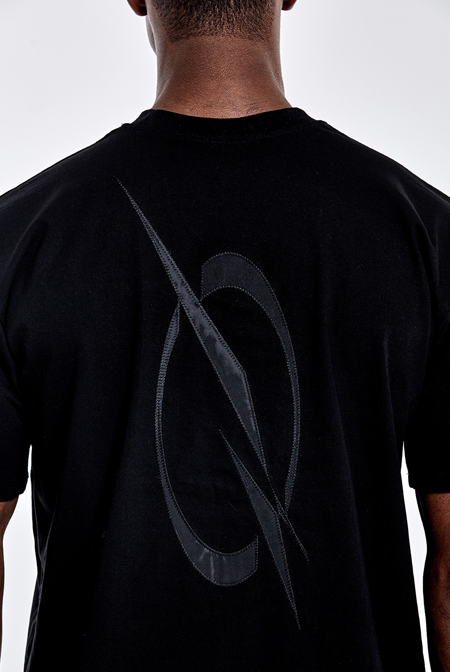 Logo Applique T-shirt (Black)