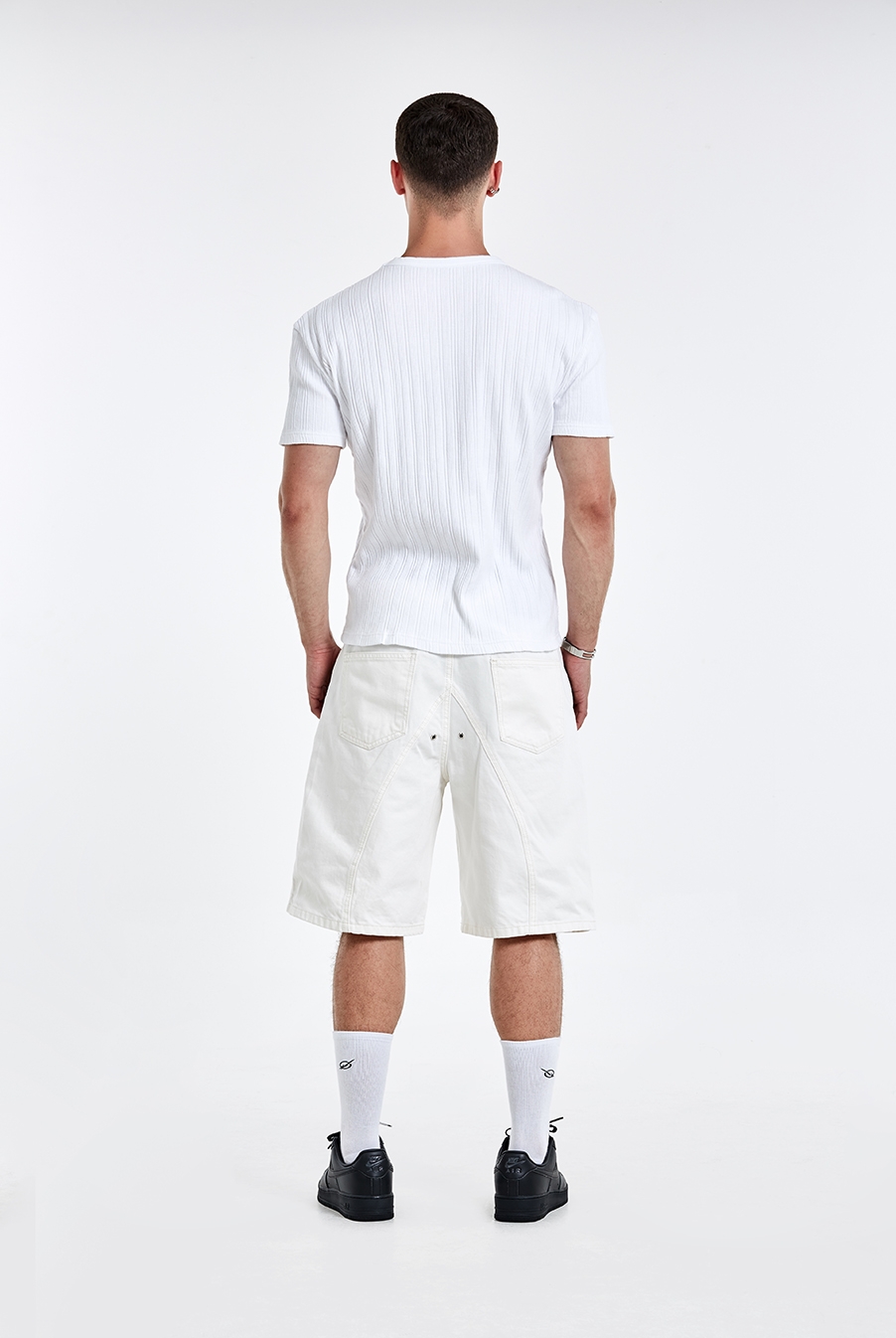 Irregular logo embroidery t-shirt - WHITE