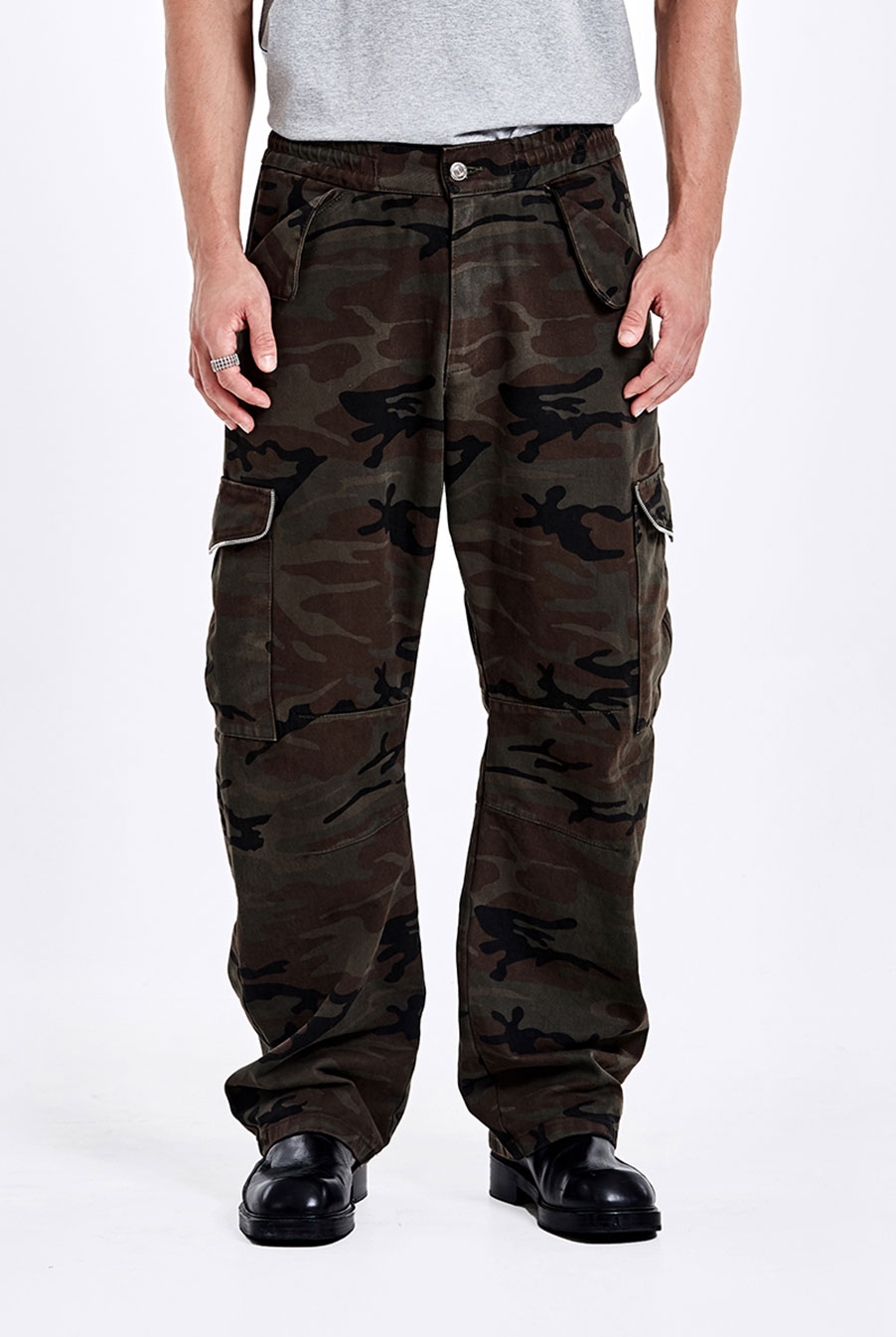 Banding cargo pants