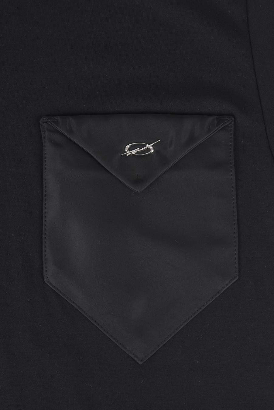 Triangle Pocket T-shirt - black