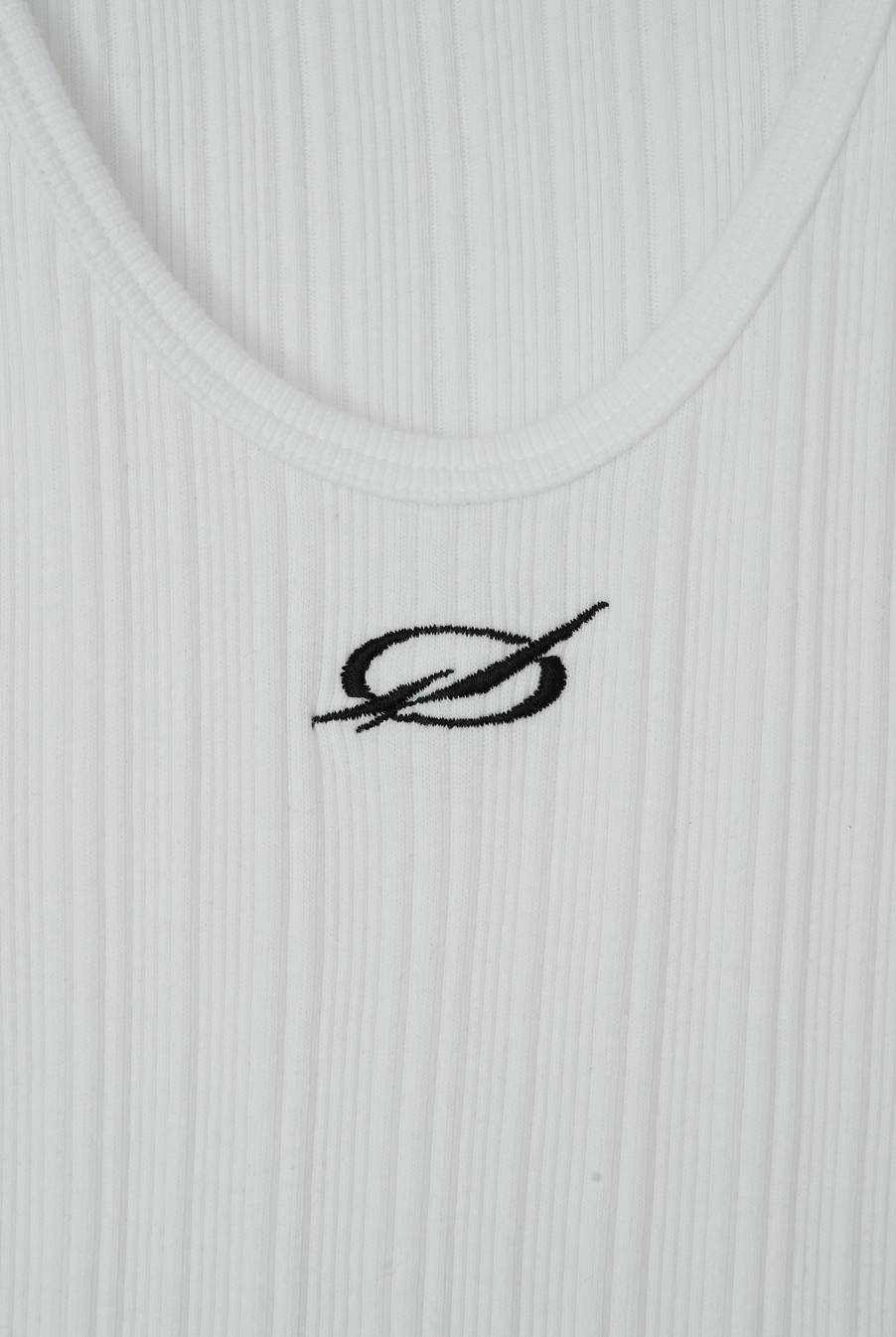 Irregular Logo embroidery Sleeveless - White(woman)