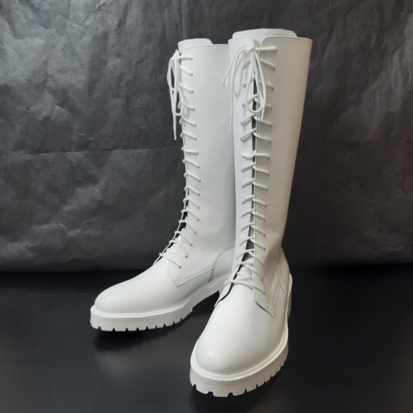 【Customizing to White / 커스텀 화이트】For men, A5027 white cowhide box calf leather, back zipper, lace-up, plain toe, thick commando outsole, customized white outsole, handmade long boots