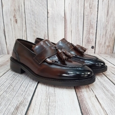 For men, N2011 dark chesnut-colored cowhide, u-tip, handmade slip-on tassel loafers