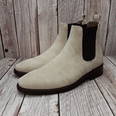 For men, N1000 deep beige cowhide suede, no zipper(option), plain toe, regular outsole, handmade ankle chelsea boots