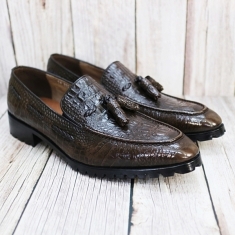 For men, N9013 dark brown advan cowhide, crocodile leather pattern, u-tip, commando sole, handmade slip-on tassel loafers