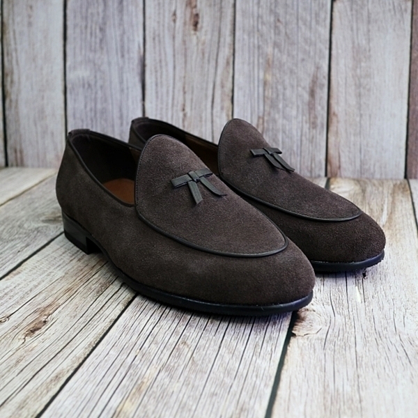 For men, N2007 dark brown sheep skin suede, u-tip, round shape line, handmade loafers