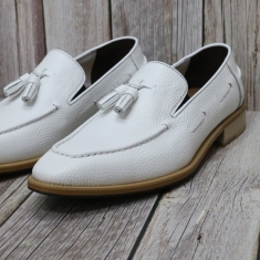 For men, N6055 white embossing pattern cowhide, u-tip, handmade knot string tassel loafers