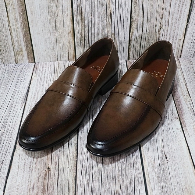 For men, N808 light black stained brown cowhide, side stiched, u-tip, handmade penny loafers