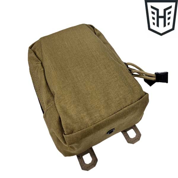 후사르 유틸리티 파우치 4.0 M (코요태 브라운)