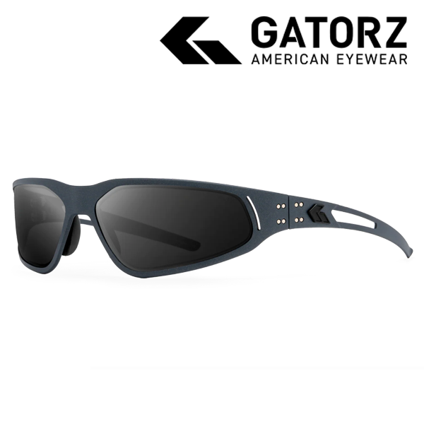 가토즈 레버넌트 아시안핏 짙은 회색 프레임 무광 검정 로고 스모크 편광(OPZ)렌즈