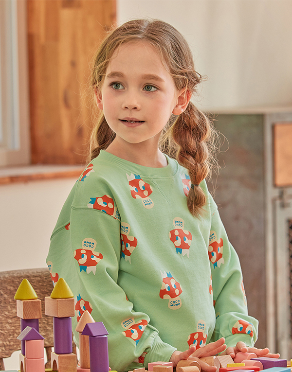 코코모메<BR/>네크라인-올오버맨투맨[CCM2003]