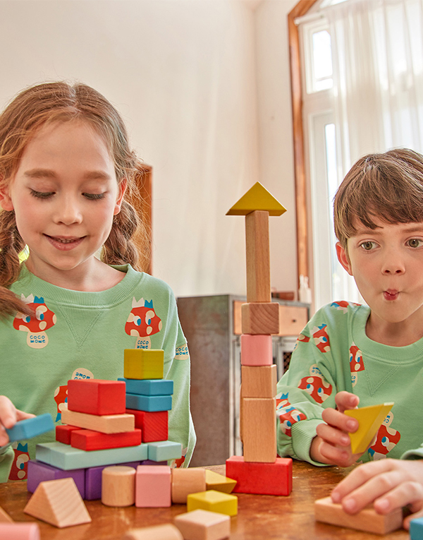 코코모메<BR/>네크라인-올오버맨투맨[CCM2003]