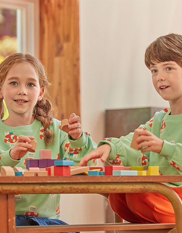 코코모메<BR/>네크라인-올오버맨투맨[CCM2003]