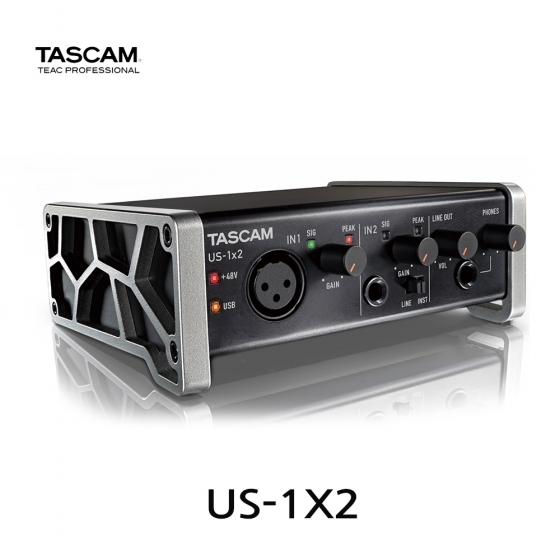 US-1X2 TASCAM USB 오디오인터페이스  US1X2
