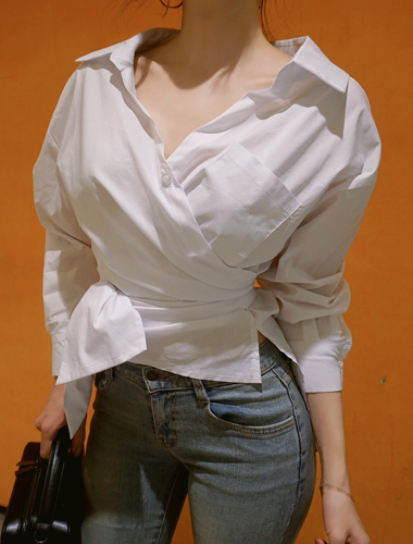 [ANNIE'S MADE/원단업글 화이트 14차 입고/당일출고] lauren blouse (white/skyblue)