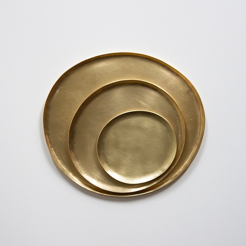 Round Hammered Tray Series