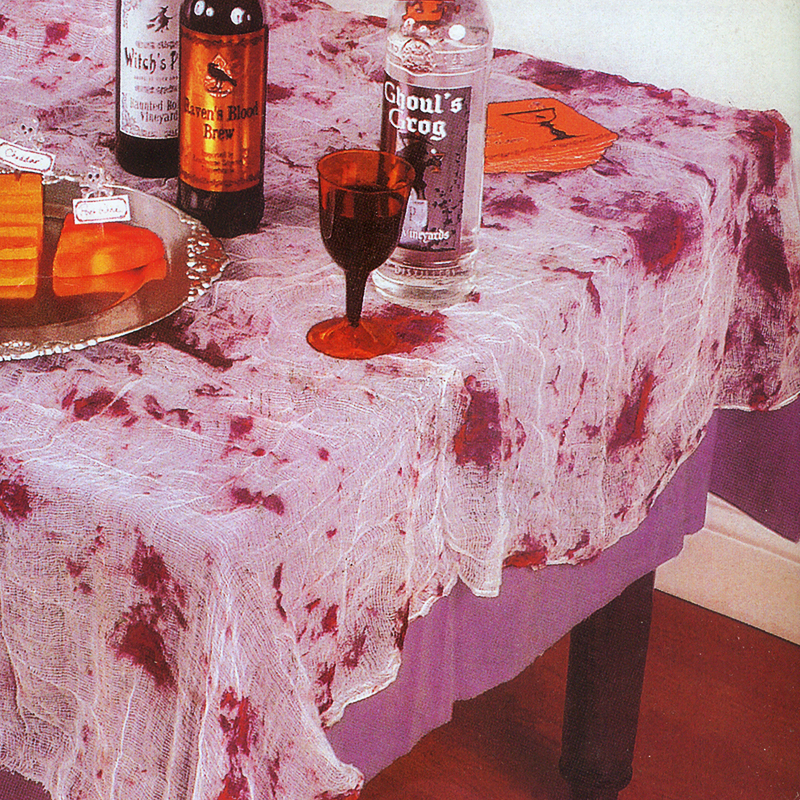 피범벅 할로윈 테이블보 152x213cm / 2092