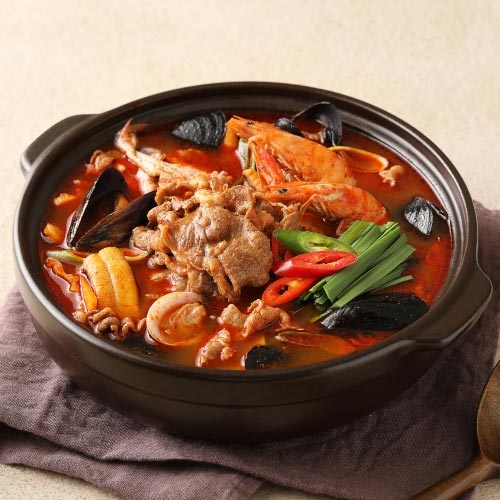 [맛보기샘플] 고기듬뿍 우삼겹 짬뽕탕 450g *면세