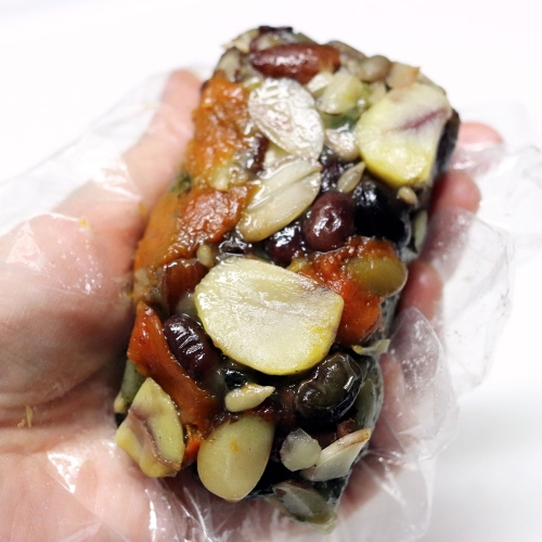 [귀빈정]28년전통 맛집 수제 3종 영양찰떡 1.5kg(쑥4+단호박4+흑미4) 총 12개입