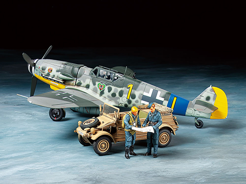 [25204] 1/48 Bf109 G-6 & Kubelwagen 82