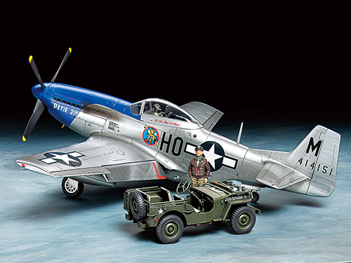 [25205] 1/48 P-51D & 4x4 LV