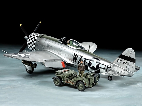 [25214] 1/48 P-47D Bubbletop & 4x4 LV