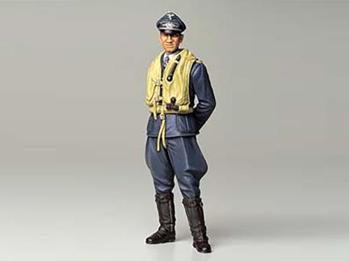 [36302] 1/16 German Luftwaffe Ace Pilot