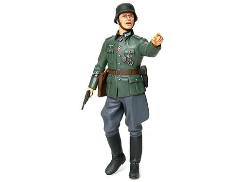 [36313] 1/16 German Field Commander - WWII