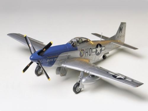 [61040] 1/48 North American P-51D Mustang