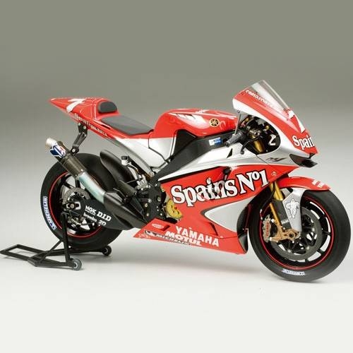 [14100] 1/12 Yamaha YZR-M1 2004 No.7/33