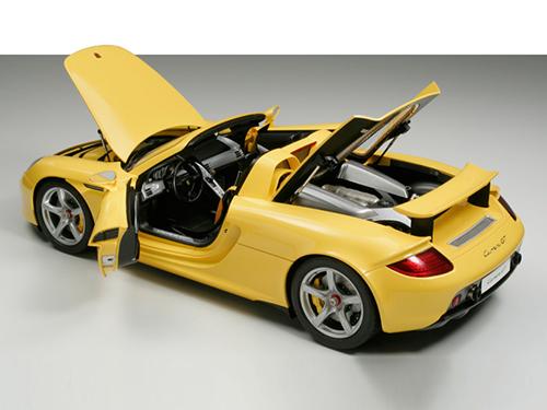 [23207] 1/12 Porsche Carrera GT (Yellow)Semi-Assembled kit