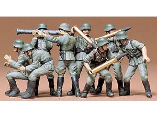 [35031] 1/35 German Artillery Troops