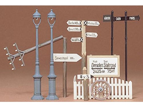 [35067] 1/35 Road Sign Set