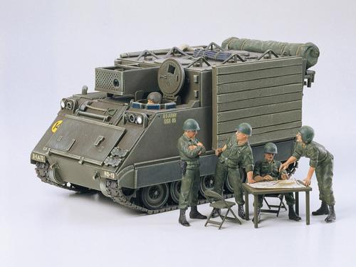 [35071] 1/35 U.S. M577 Armored Comm. Post Vehicle
