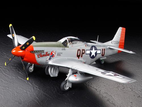 [23682] 1 32 P 51D 334th FS Fin